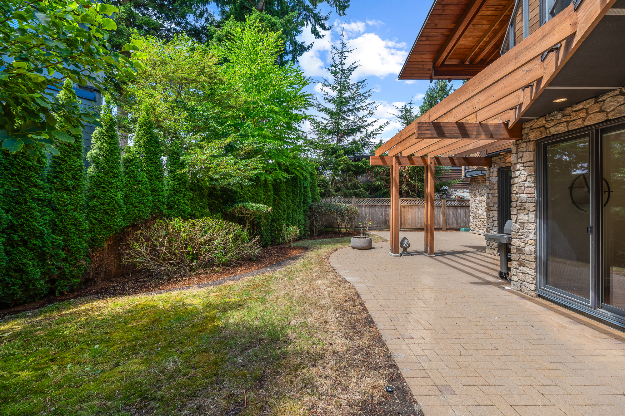 6528 Marine Drive